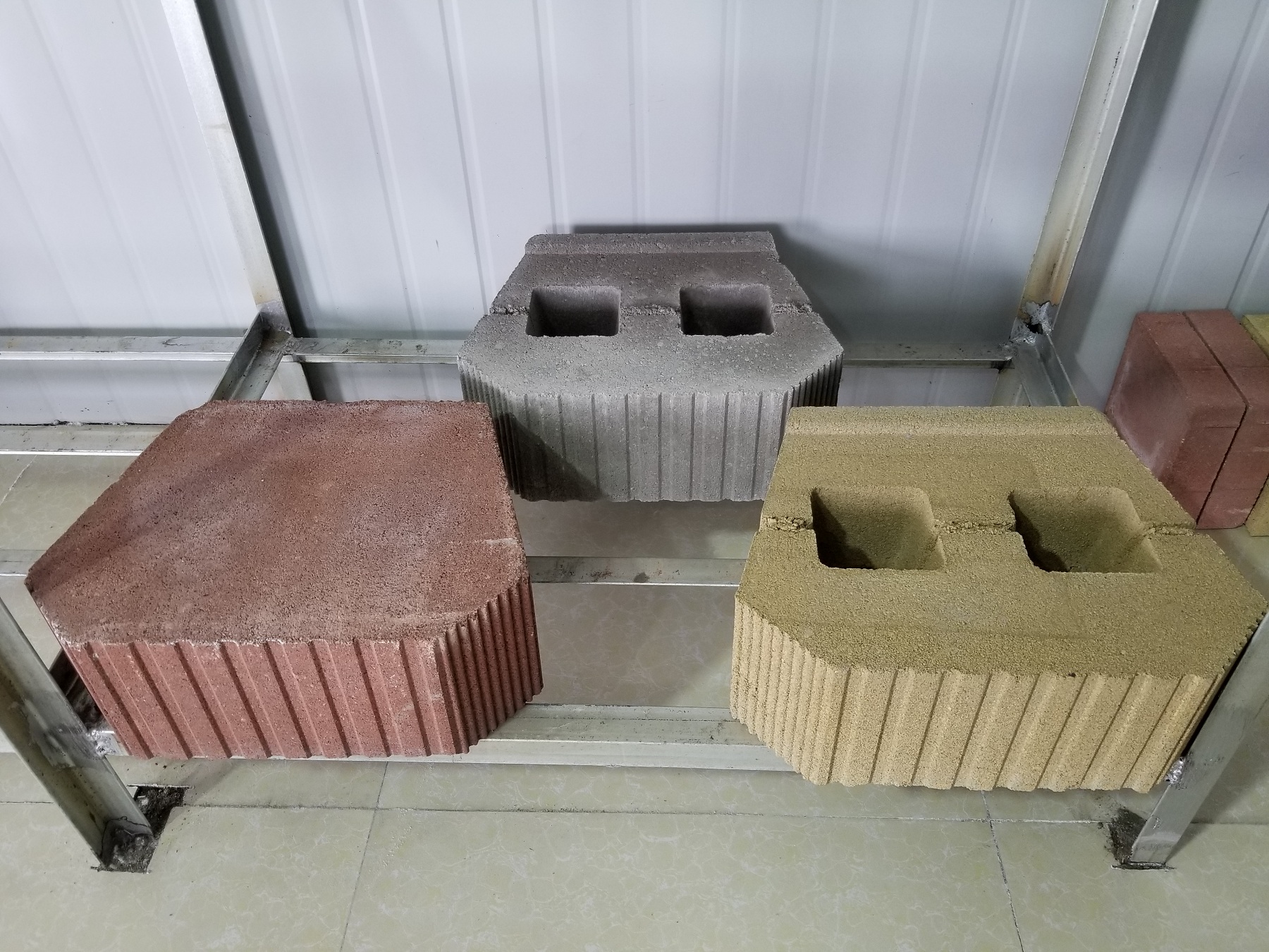 �l�y������u