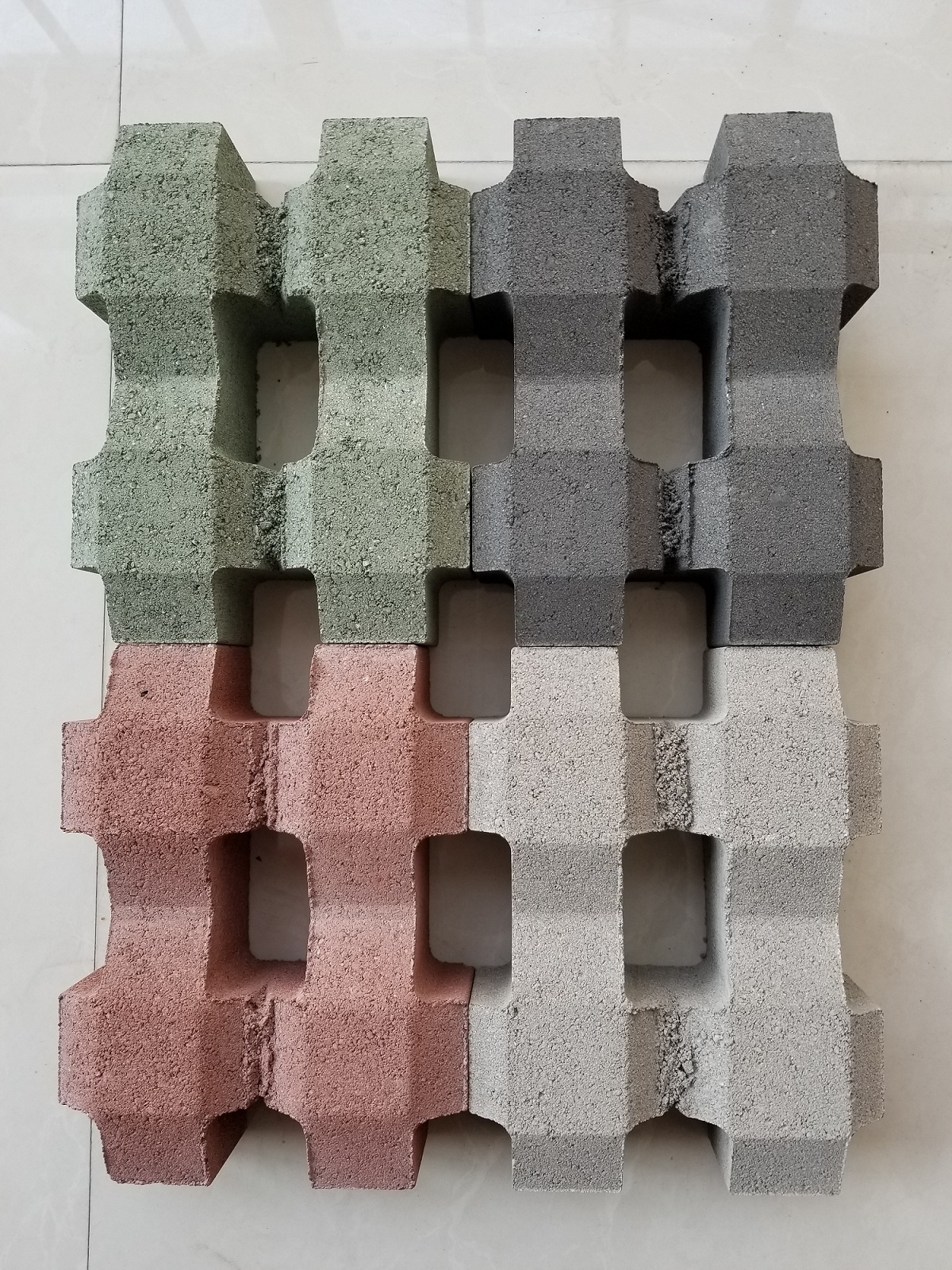 ����ֲ�ݴu